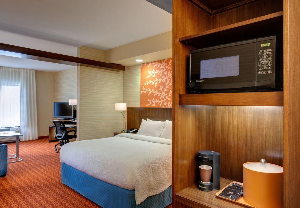 Fairfield Inn & Suites By Marriott Austin Buda Exterior photo