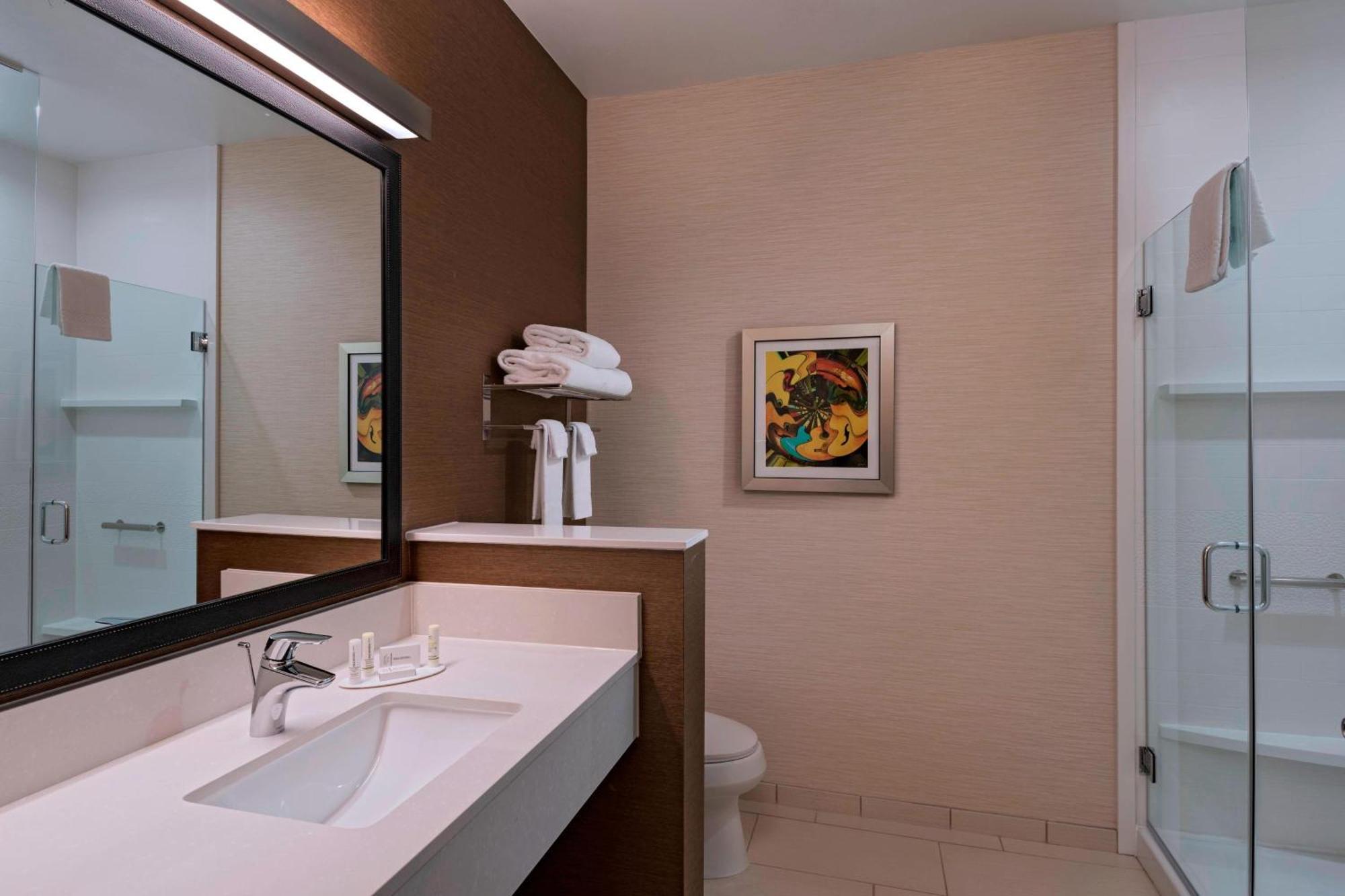 Fairfield Inn & Suites By Marriott Austin Buda Exterior photo